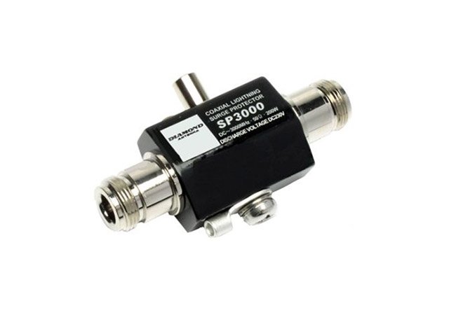 Bliksem Beveiliging met N-Connector Max.power rating: 400W(PEP)