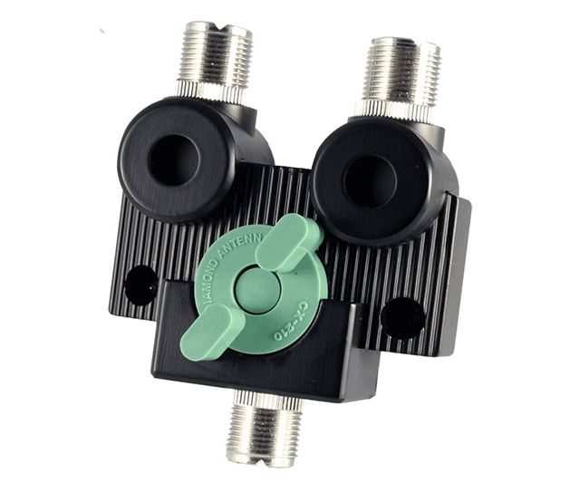 premie goochelaar Vroeg Coax schakelaar 2 standen met PL connectors 1.5KW (DC - 1000Mhz) | HAJE  Electronics