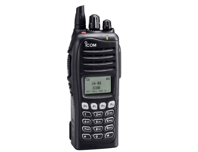 UHF 400-470 Mhz portofoon met toetsenbord GPS, IP67