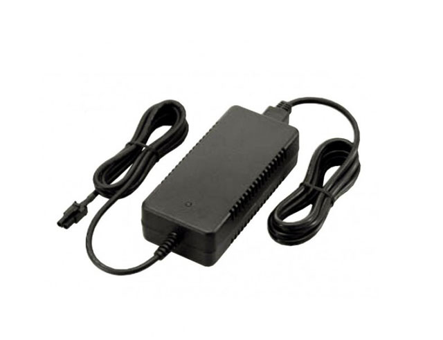 AC Adapter 12 Volt 7A voor BC-121N (= BC-124)