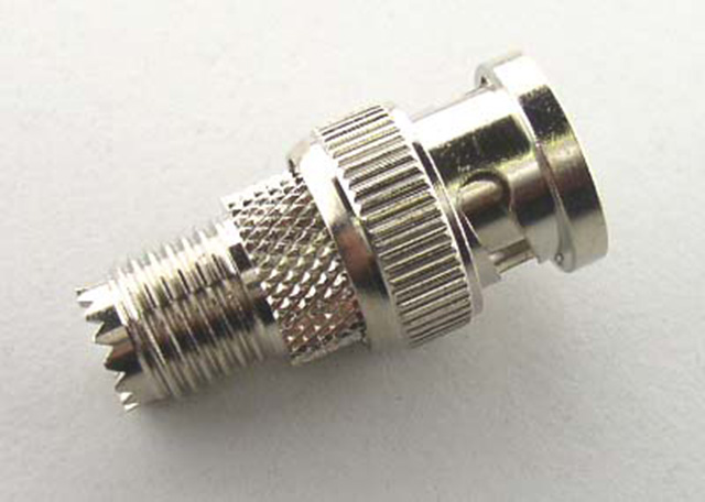 Mini UHF Female to BNC Male