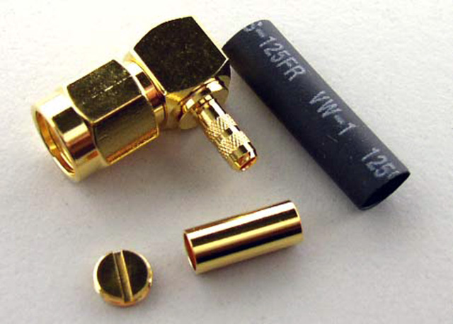SMA Right Angle Male Crimp RG174 Gold