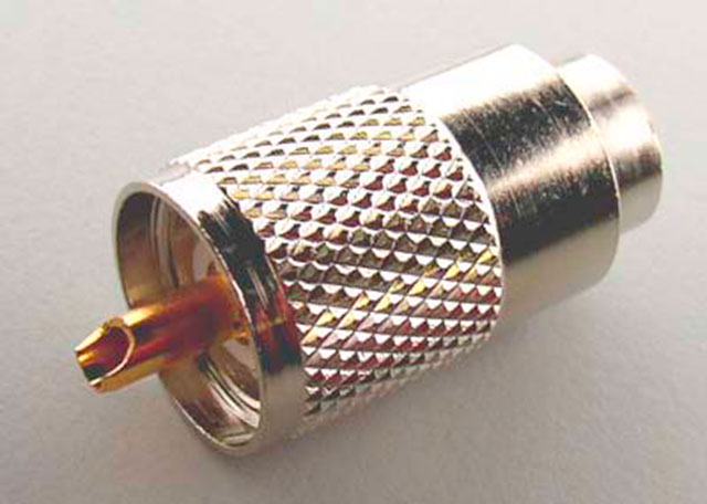 UHF Male Twist on type RG8AU/RG213