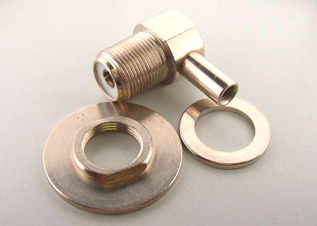 UHF Female Right Angle Twist on RG58