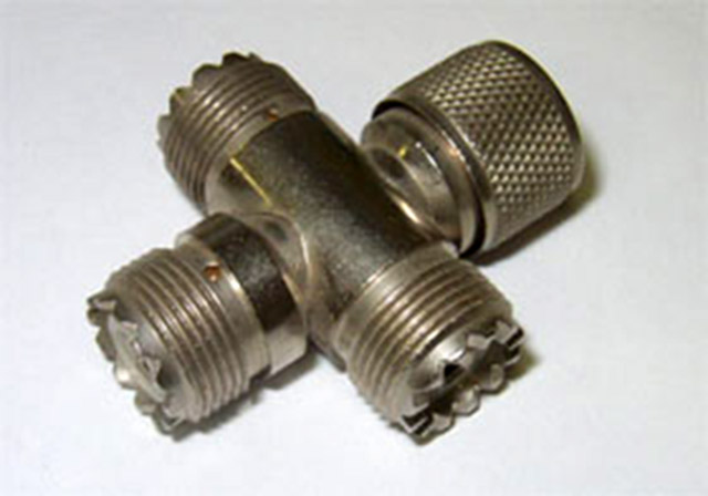 UHF X type Male to Triple Female