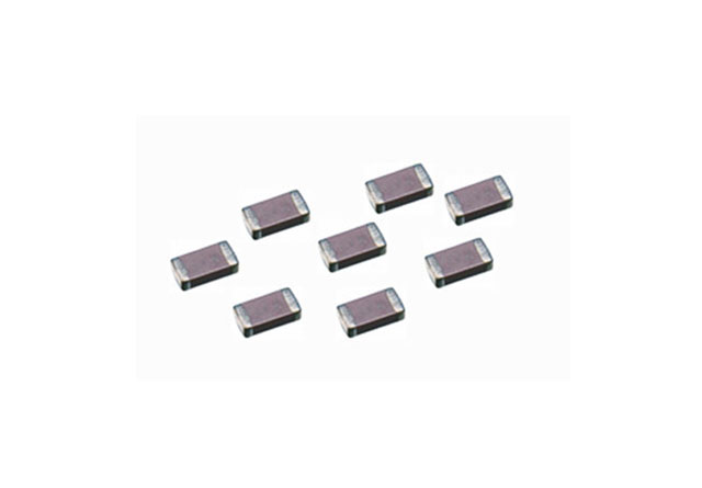 10 pcs Capacitor 0805 - 2,2pF