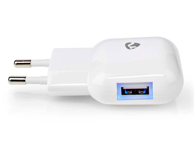 Universal single USB charger, charge a smartphone, etc. 1x2.4A